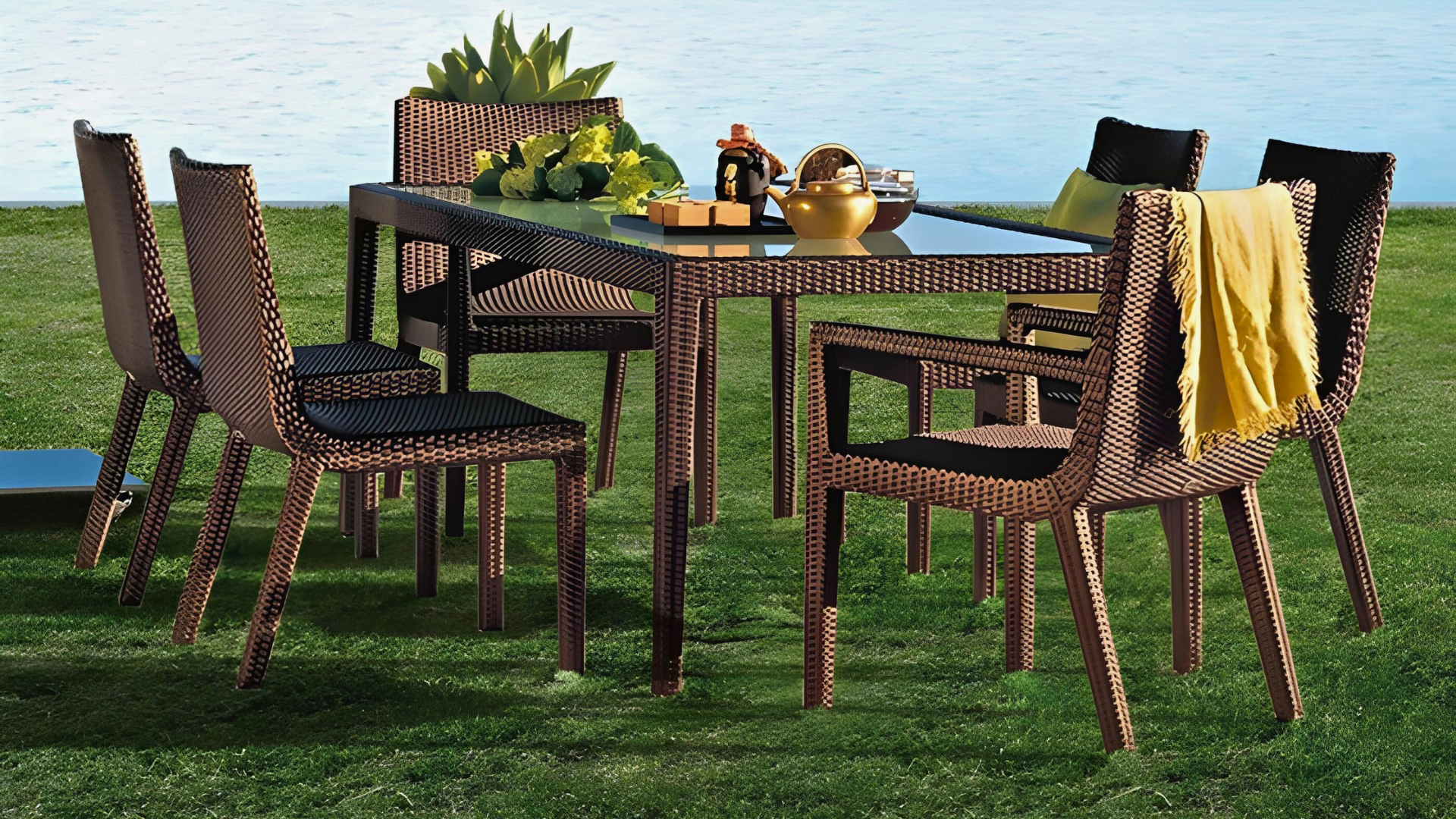 Dining Image 12